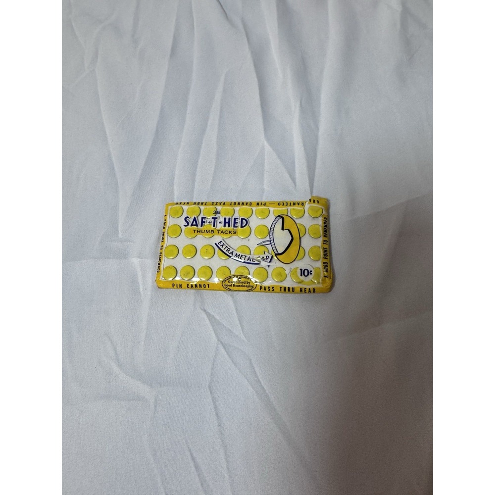 Vintage American Tack Co Yellow 36 Thumb Tacks Saf-T-Hed 1952 NOS Office Supply